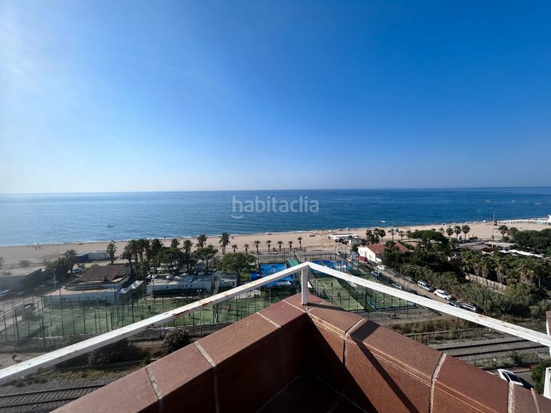 Foto d8748be8-0ea4-46f1-9f84-eea687f58050. Àtic amb xemeneia calefacció aparcament a Poblenou Pineda de Mar