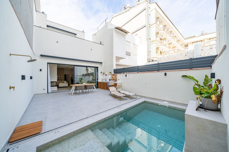 Foto 8a784acd-8353-49b3-a400-26d69cdc2bbd. Casa lujo centro. en Calella
