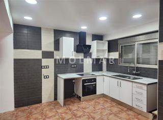 Etagenwohnung in Barrio Benicalap