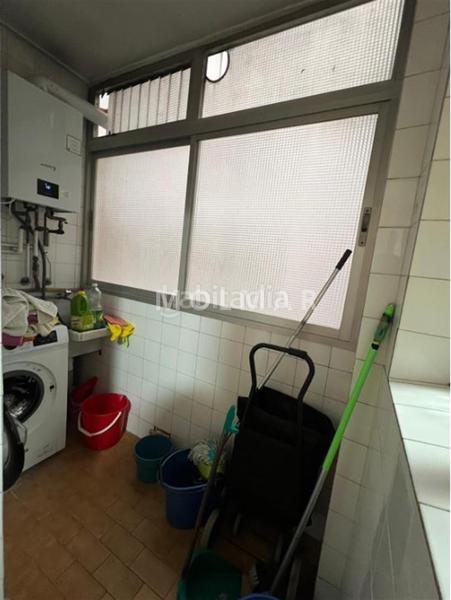 Foto 3a15f9b1-5ae8-4c7b-afce-054cbe6a86a8. Etagenwohnung mit heizung in Russafa Valencia