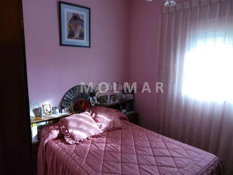 Foto 25041888-c647-45da-9c38-dae1e397dc30. Chalet con piscina in Vilamarxant