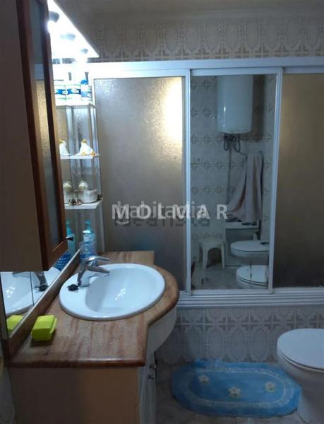 Foto f921f5db-f974-412b-9439-a63cbad9d8ed. Chalet con piscina in Vilamarxant