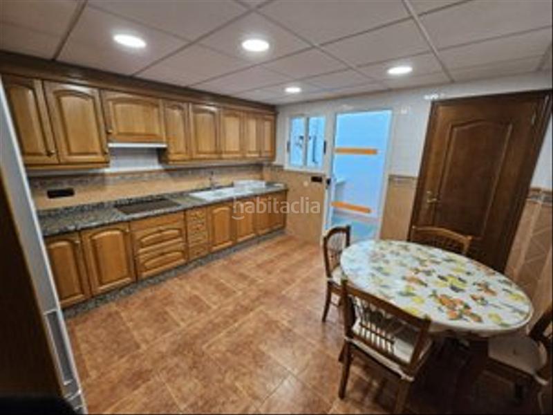 Foto 3981ca32-5525-4cdc-9507-f60a9402553b. Chalet avec parking dans Centro Villarreal / Vila - real