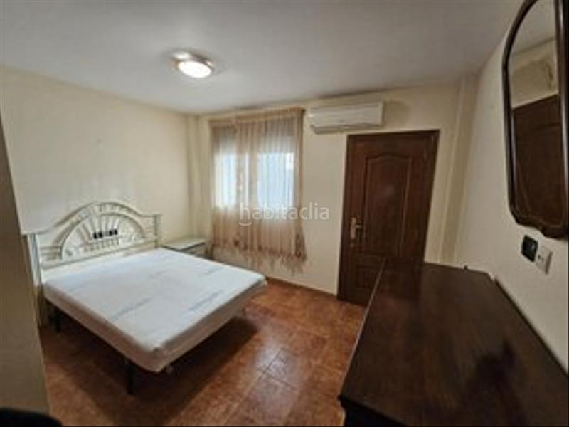 Foto 4b8d021e-7bdb-4da1-a6d4-50add1642591. Chalet avec parking dans Centro Villarreal / Vila - real