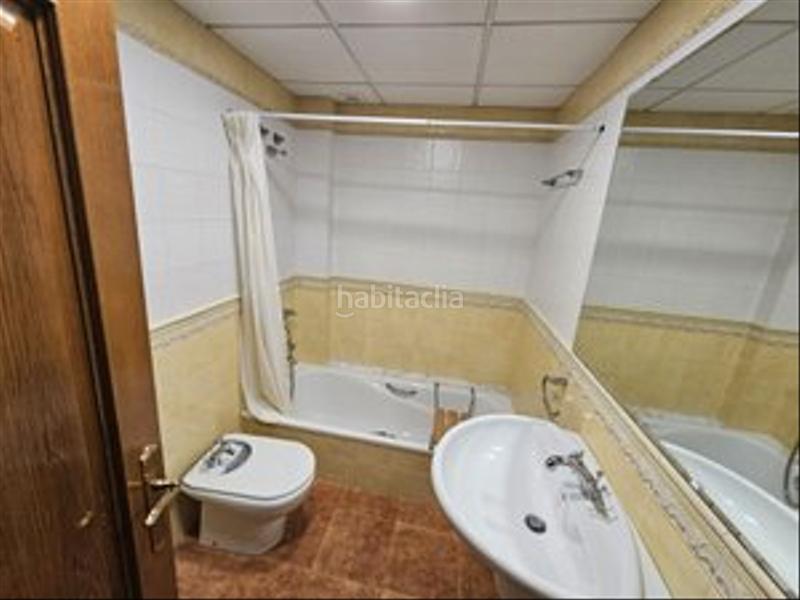 Foto 52692a56-c1c9-400e-8c26-1f4b80370699. Chalet avec parking dans Centro Villarreal / Vila - real