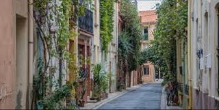 Xalet a Énova (l´). Casa tipica de pueblo