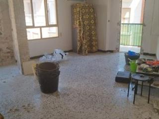 Pis  Carrer de cervantes. Vivienda para reformar a tu gusto.