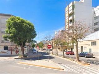 Pis a Alberic. Amplia vivienda con terraza en alberic