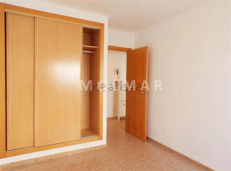 Foto f42f5902-50df-4647-99d0-135344d05075. Appartamento con parcheggio in Ensanche - Río Jucar Castellón de la Plana