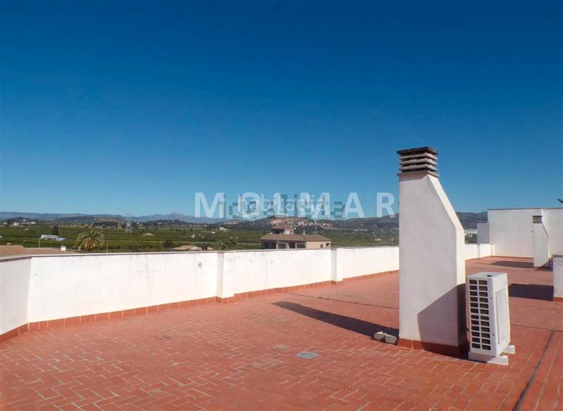 Foto f97fc492-9e71-4e09-a54a-37f7ac0bbad3. Appartamento con parcheggio in Ensanche - Río Jucar Castellón de la Plana