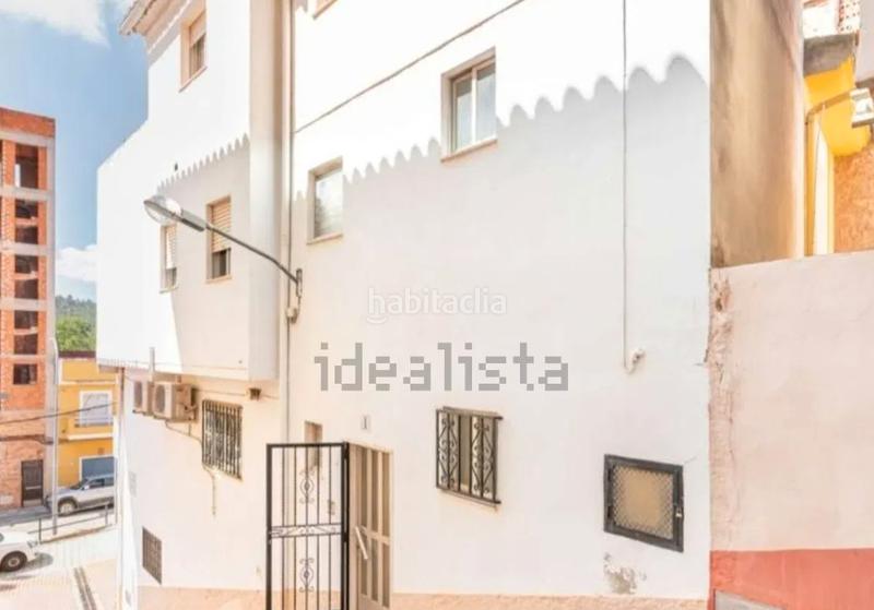 Foto e2a45c77-5aec-4d21-9afb-c6430ae66258. Maison jumelée avec parking dans Gátova