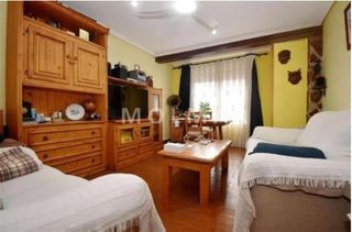 Etagenwohnung  Carrer de la constitució