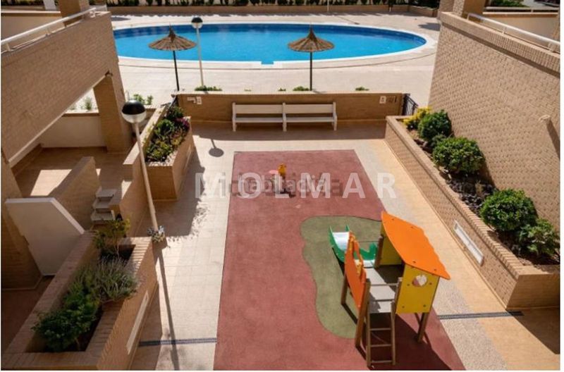 Foto 8656b563-2e6d-4c1f-b44a-57164e7e92e9. Pis amb aparcament a Jardines del Mar Oropesa del Mar
