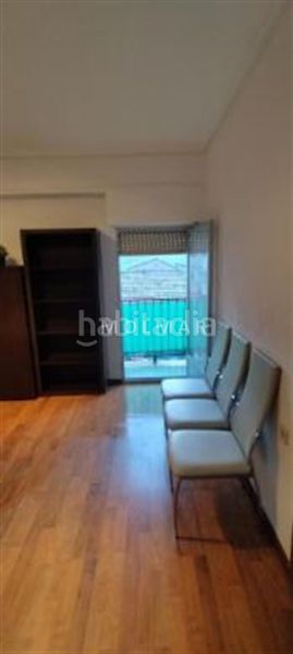 Foto d9152a1f-c215-451b-ada6-0d6b05870098. Pis a El Alborgí Paterna