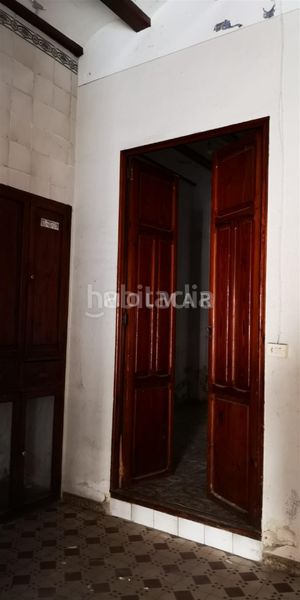 Foto 760f7f5e-b746-4148-8432-8f49e456297d. Casa amb xemeneia a Algemesí