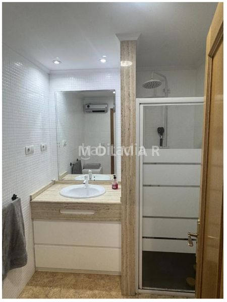 Foto 34232210-3cdc-4b2e-a359-2eb8abe0fe02. Pis amb aparcament a Playa Burriana