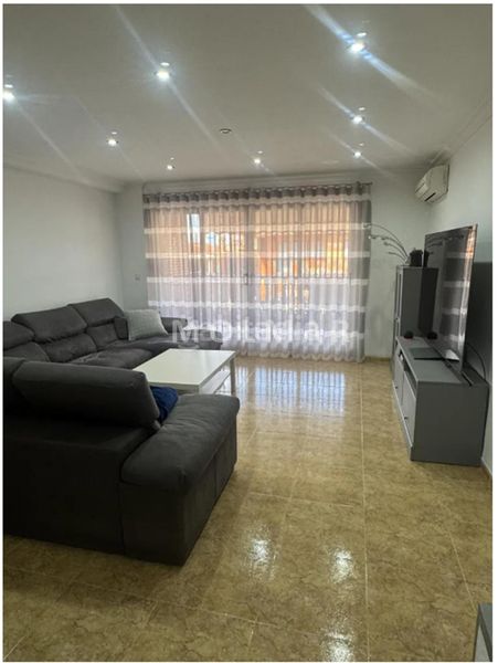 Foto 537b12ee-369d-40fe-8f7e-aec84337a5dc. Pis amb aparcament a Playa Burriana