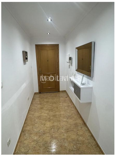 Foto b6ba75f0-45a3-41f9-b1c0-9cce7d9f4ab9. Pis amb aparcament a Playa Burriana