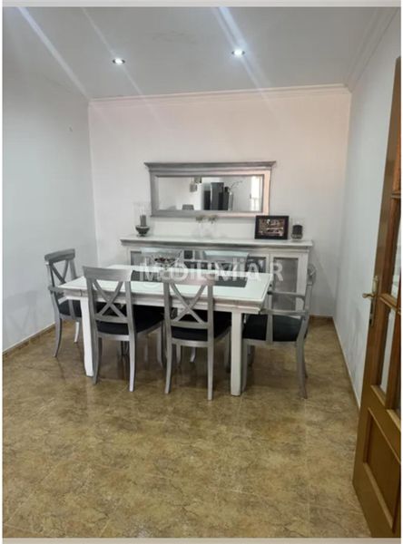 Foto c9a6708c-bc40-4a5b-95fc-8c123197f057. Pis amb aparcament a Playa Burriana