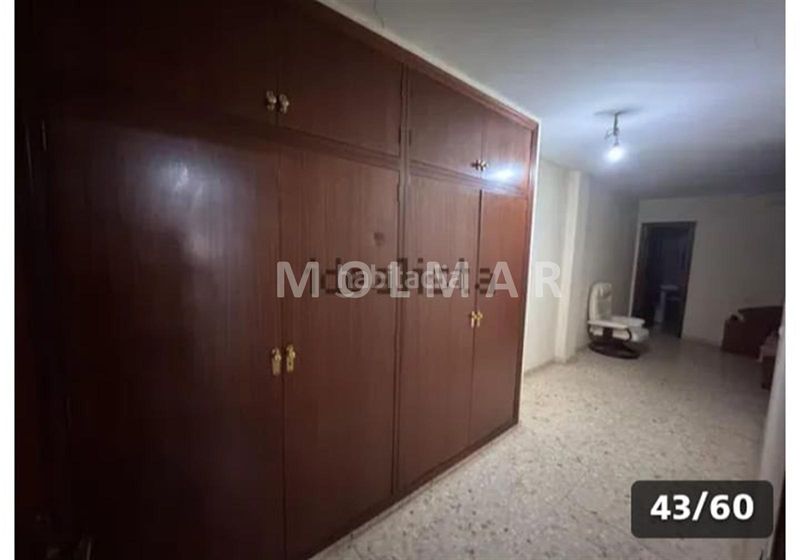 Foto b566d979-d0cf-4a01-a0bd-692db77bac30. Pis a Llombai Burriana
