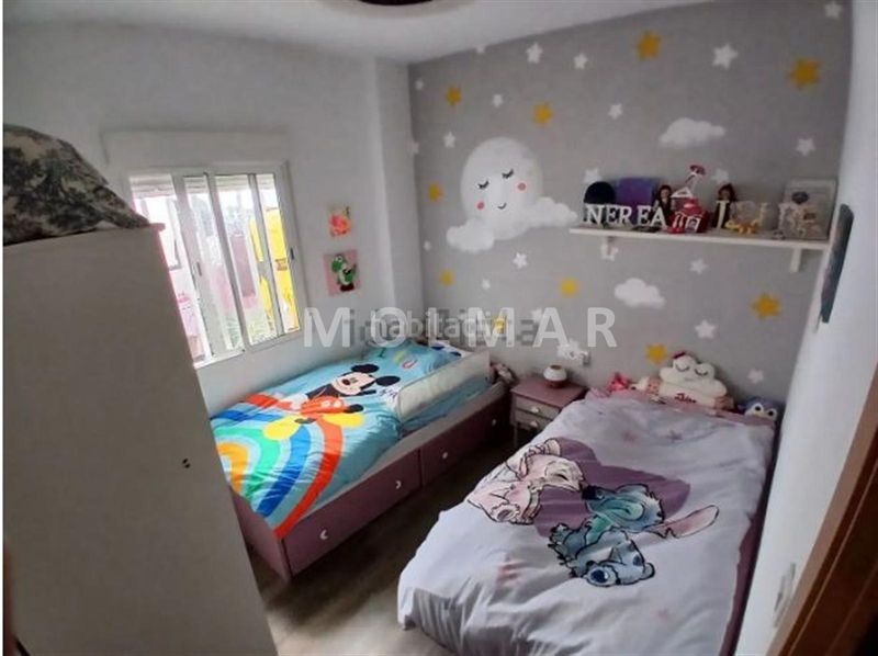 Foto e27fae9d-985e-4b77-a0e4-f2f89bc2fa1a. Pis amb aparcament a pueblo de Cullera Cullera