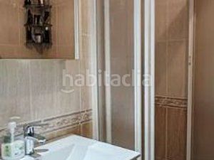 Foto 3fe20a77-40e2-42e3-bff7-a45020071967. Pis amb aparcament a Zona Nord Alcoi
