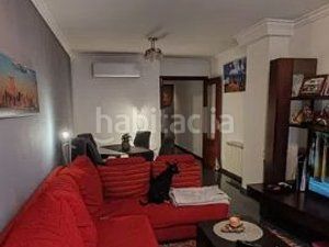 Foto 4bf6bca8-be3f-4d75-95ce-e034ae2ebe9d. Pis amb aparcament a Zona Nord Alcoi