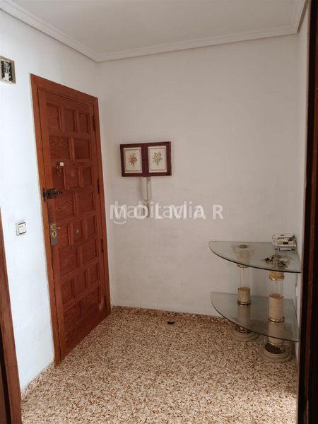 Foto baea057b-f6af-4c9d-b82a-fafe13a4ecba. Pis amb aparcament a Tavernes de la Valldigna