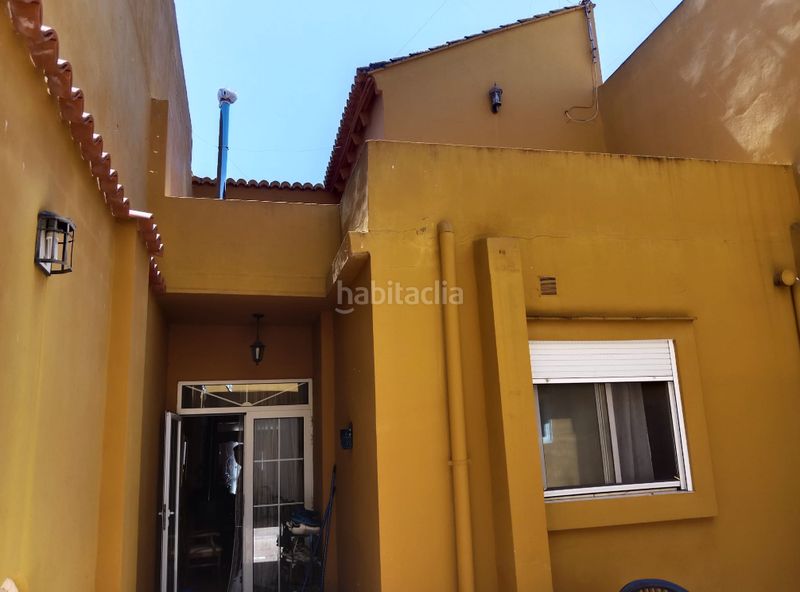 Foto 1aa617b2-551c-4cef-937a-3de06bfb49bd. Casa amb aparcament a Sollana