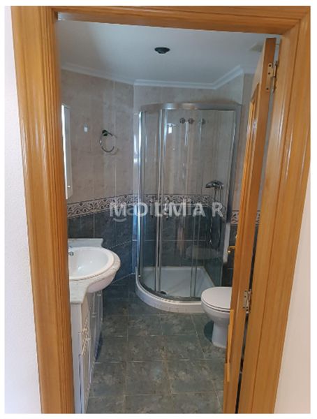 Foto 5fcca022-a4c3-46b1-a59c-cd6d1c3da8e0. Flat with parking in Las Trescientas-San Francisco-Ciudad Vergel Elda