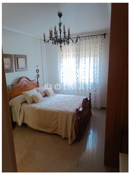 Foto ae1dec84-6255-4dc3-9fce-32ded32023e5. Flat with parking in Las Trescientas-San Francisco-Ciudad Vergel Elda