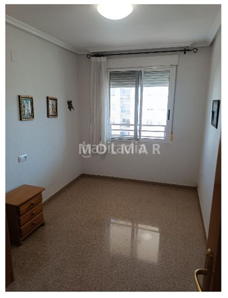 Foto b8fccef5-570f-4cc1-8fd7-f206c74f99db. Flat with parking in Las Trescientas-San Francisco-Ciudad Vergel Elda