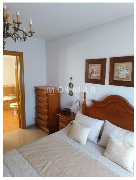 Foto bfcc7876-3c9d-445f-bdfd-82ce474ffcce. Flat with parking in Las Trescientas-San Francisco-Ciudad Vergel Elda