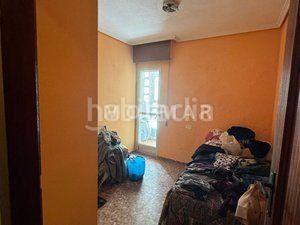 Foto 02a065a4-fa26-4e98-9d18-03714a04bf48. Pis a Carcaixent