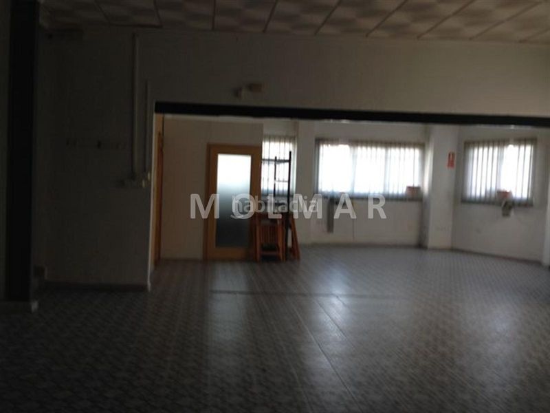 Foto 46ffc96c-a46f-43ee-9ee9-7a36e68fb2e2. Casa en Petrer