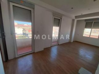 Apartament a Plaza Castelar - Mercado Central
