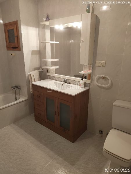 Foto 98fe5e00-bb8a-4f78-873f-7da5d5f0c463. Casa amb aparcament a Centro Chiva