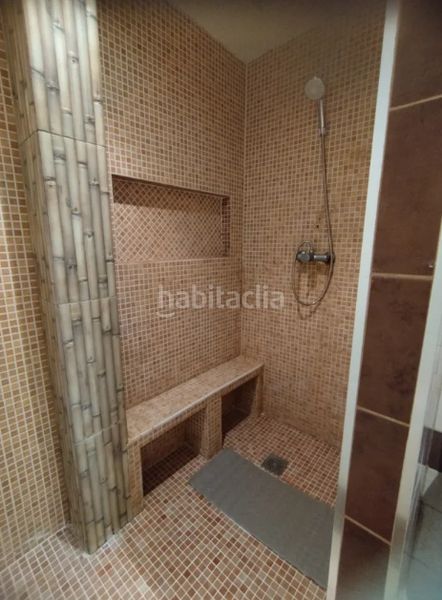 Foto f49fb021-8a35-499b-92be-dc387b5be0ff. Pis a Centro Elda