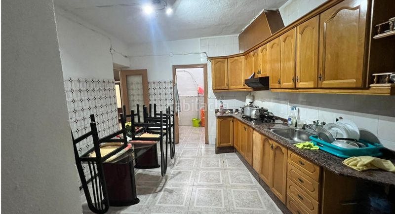 Foto f9fbebd7-c0d3-4627-a8b9-83bf3eea744e. Casa amb xemeneia a Las Fuentes-Los Cipreses Aspe