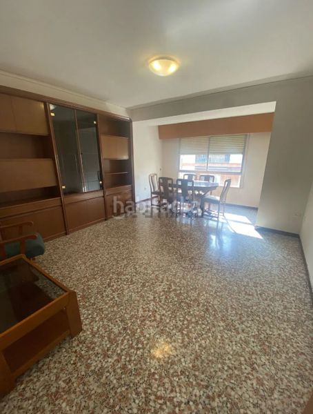 Foto ae057492-6935-4a62-a842-d38d3acce0a9. Pis amb aparcament a Oliva pueblo Oliva