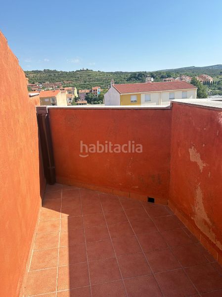 Foto feee1db1-86c7-418f-83dc-e3435ab4c3f9. Àtic amb aparcament a Benassal