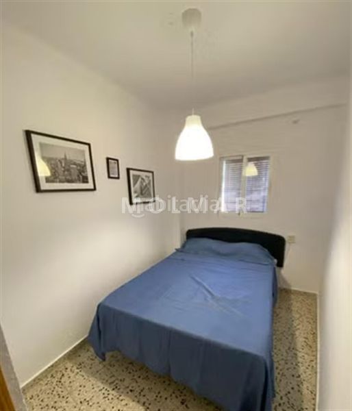 Foto 8ac2249b-9ef0-4493-bbb1-8a8a147dd6ec. Pis a Calles