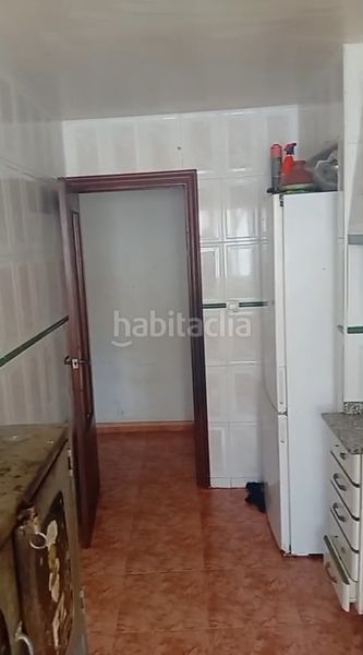 Foto ecd1e8cc-d2de-45c4-8195-215fac8984eb. Pis a Carcaixent