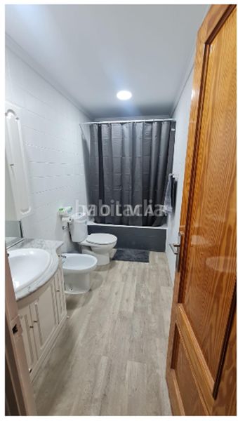 Foto 983f3ba0-390f-4b34-b0ae-d70095f7f041. Pis a Sueca Sueca