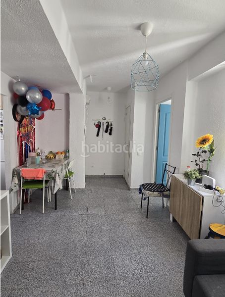 Foto de27a495-1550-4dab-8f39-271d8648b6bd. Pis a Barrio Benicalap Valencia