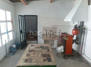 Foto 39f823ee-2667-4161-b6e9-29d74731d721. Casa amb xemeneia calefacció aparcament a Venta del Moro