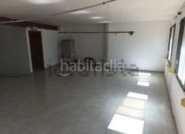 Foto abfd63d0-c63b-4a55-a6e3-8ef2a3501df6. Casa amb xemeneia calefacció aparcament a Venta del Moro