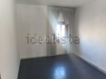 Foto eff7fcc5-c889-4c84-b63c-1742fc77223d. Casa amb xemeneia calefacció aparcament a Venta del Moro