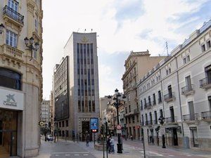 Pis a Hospital - Plaza del Real