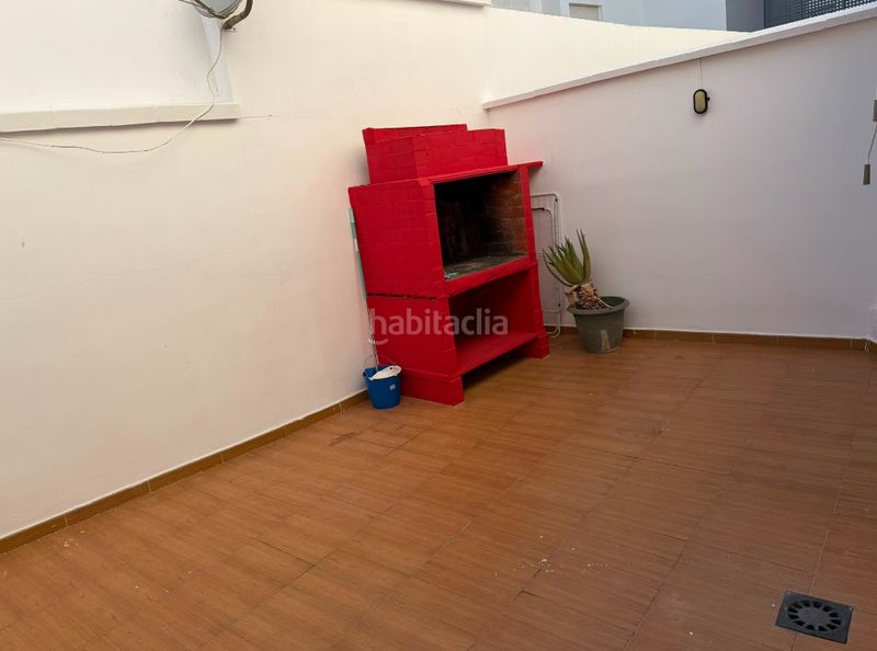 Foto 7936105d-b53c-4768-9fe3-7b4299011249. Casa amb aparcament a Carlet